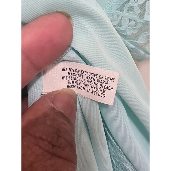 Shadowline Light Green Lace-Trimmed Nightgown  Floral Embroidery Short Sleeve - Picture 8 of 9